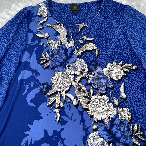 JM Collection Top Women Plus 2X Blue Kona Bloom Floral Rhinestones Sheer Sleeves - Picture 3 of 15